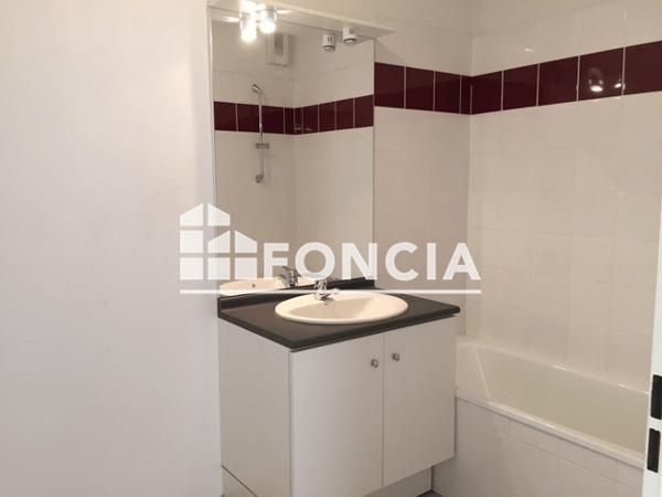 Location Appartement 2 pièces 33.77 m² - 4 SENTIER DU MONTEIL Blaye 33390
