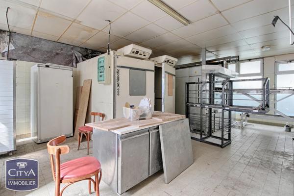 Local commercial à vendre 142m² Maisons-Alfort (94700)