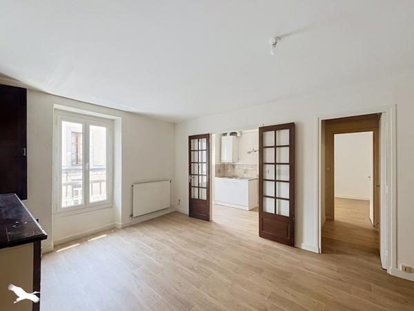 Immeuble 171 300 € Montréjeau 450 m² DPE D