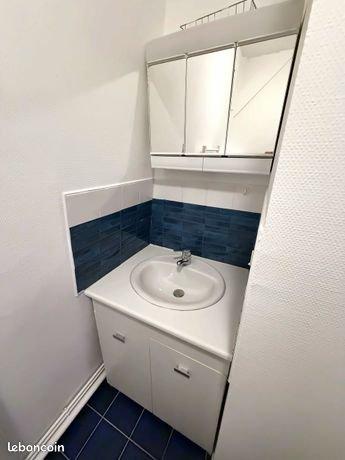 Studio meublé de 25 m² — gare / centre-ville, charges tout compris