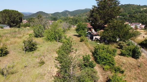 Maison T3 d'environ 75m² avec garge cave et jardin