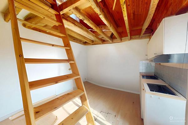 Charmant 2P rue Pierre Dupont !