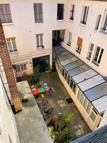 Charmant 2P rue Pierre Dupont !