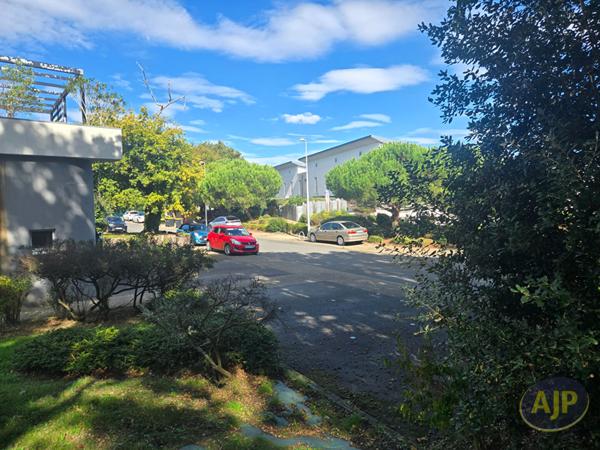 Vente appartement Saint Marc Sur Mer : 283 500 € - AJP Immobilier Saint-Marc-sur-Mer