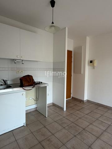T2 + terrasse + jardin - la Panouse 13009