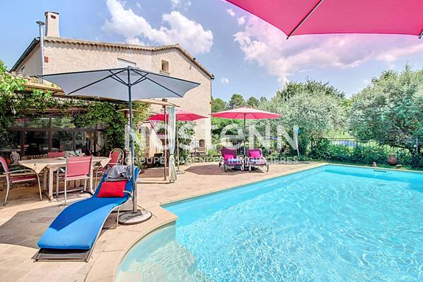 A VENDRE DRAGUIGNAN Bastide 3 suites parentales PISCINE terrain de 6000 m²