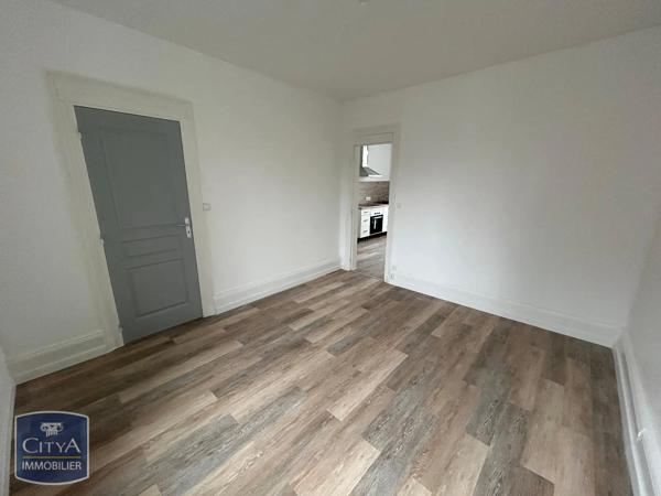 Appartement à louer 2 pièces 43.23m² Charleville-Mézières (08000)