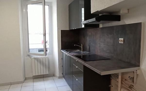 Maison à vendre    8 pièces • 103,23 m2 Tourves