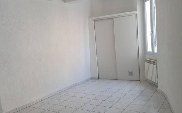 Maison à vendre    8 pièces • 103,23 m2 Tourves