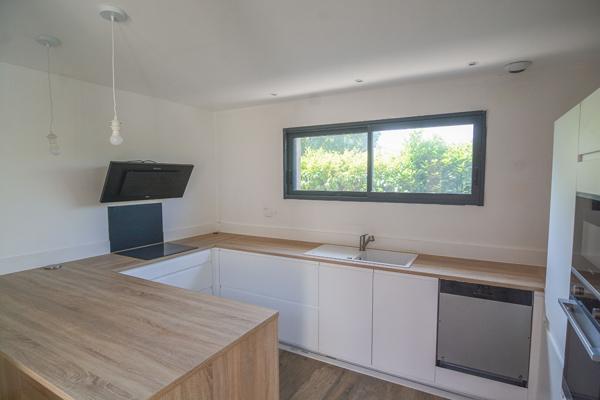 Maison Maison + Dépendance Saint Medard En Jalles 7 pièce(s) 155 m2 + 55 m2 210 m²