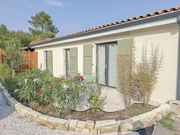 Maison Maison + Dépendance Saint Medard En Jalles 7 pièce(s) 155 m2 + 55 m2 210 m²