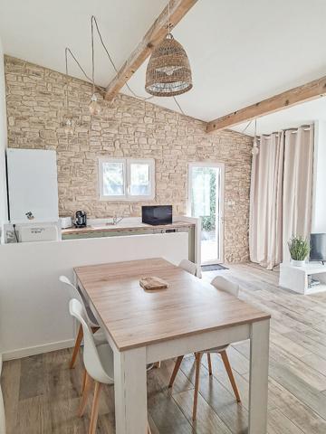 Maison Maison + Dépendance Saint Medard En Jalles 7 pièce(s) 155 m2 + 55 m2 210 m²