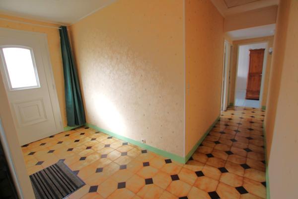 Maison de plain pied avec terrain constructible