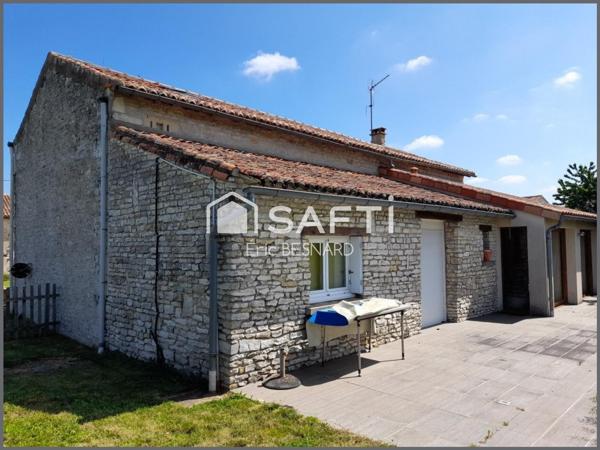 Propriété 12 pièces 305 m2 environ 86120 Bournand