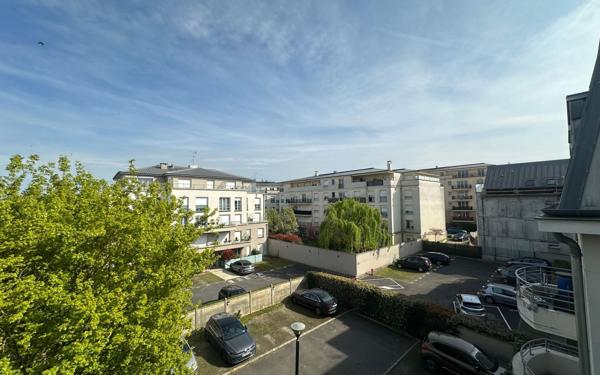 Appartement à vendre    2 pièces • 41 m2 Corbeil-Essonnes