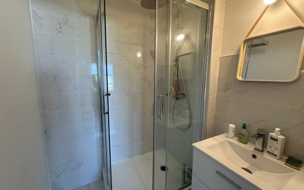 Appartement à vendre    2 pièces • 41 m2 Corbeil-Essonnes