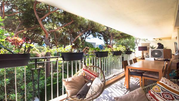 Appartement à NICE (06200)