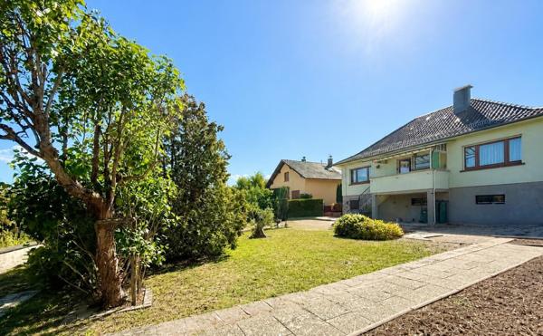 Maison Pavillon de plain pied 90m² jardin au Calme avec jardin 7 ares