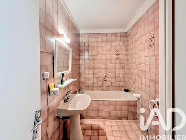 Maison à vendre 7 pièces 173 m² Avignon