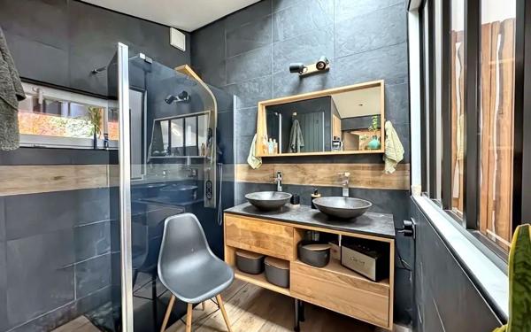 Maison à vendre    6 pièces •  Caissargues