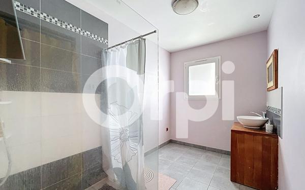 Maison à louer    3 pièces •  Labarthe-Rivière