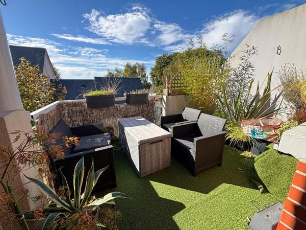 Appartement T4 88m2 à Saint-Romain-De-Colbosc plein centre avec parking en sous sol
