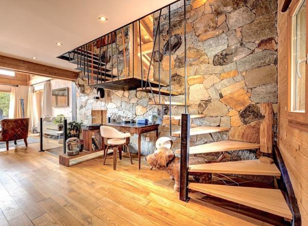 Chamonix-Mont-Blanc – Chalet de prestige 160 m² sur terrain de 900 m² avec garage et parking