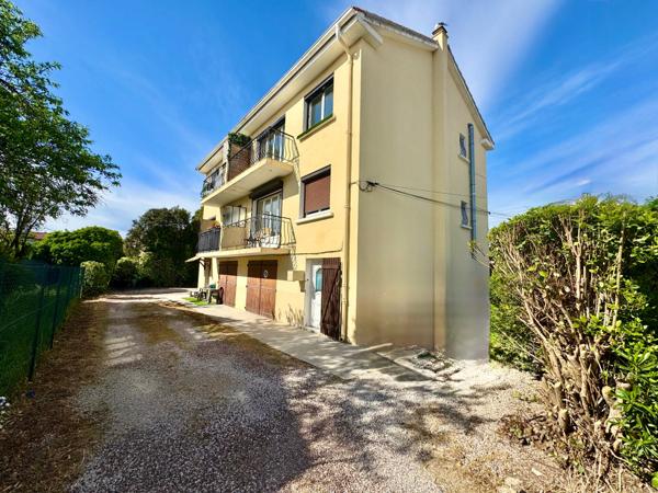 Fréjus plage dernier étage - Appartement T2 47 m2 traversant expo sejour sud avec parking vue dégagée !