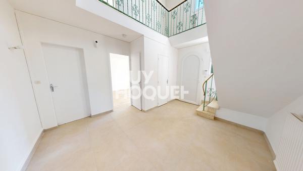 Maison à louer de 6 pièces de 132.68 m²