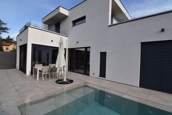 Saint-Cyr-au-Mont-d'Or (69450) à vendre SAINT CYR AU MONT D'OR, villa bioclimatique de 2021 - 180 m2 P7