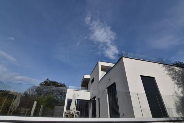 Saint-Cyr-au-Mont-d'Or (69450) à vendre SAINT CYR AU MONT D'OR, villa bioclimatique de 2021 - 180 m2 P7