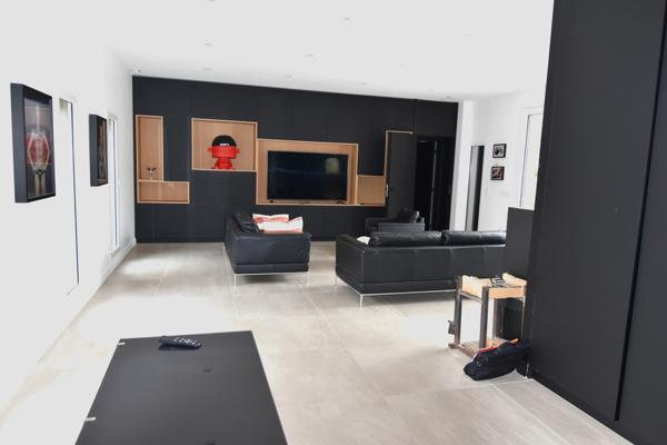 Saint-Cyr-au-Mont-d'Or (69450) à vendre SAINT CYR AU MONT D'OR, villa bioclimatique de 2021 - 180 m2 P7