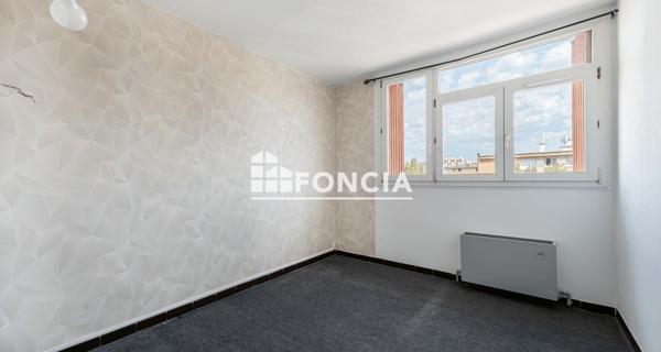À vendre Appartement 3 pièces 66.64 m² - Salon-de-provence 13300