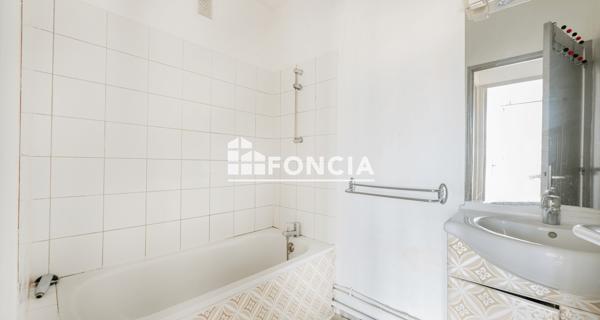 À vendre Appartement 3 pièces 66.64 m² - Salon-de-provence 13300