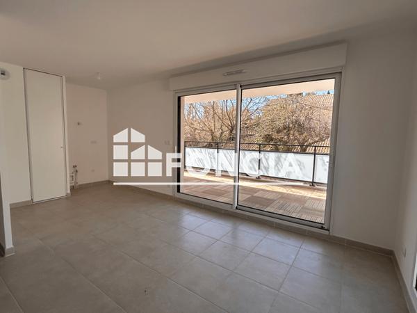 Location Appartement 2 pièces 42.71 m² - rue du soldat FERRARI Hyeres 83400