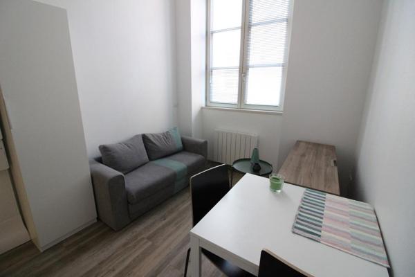 Studio meublé croix rousse