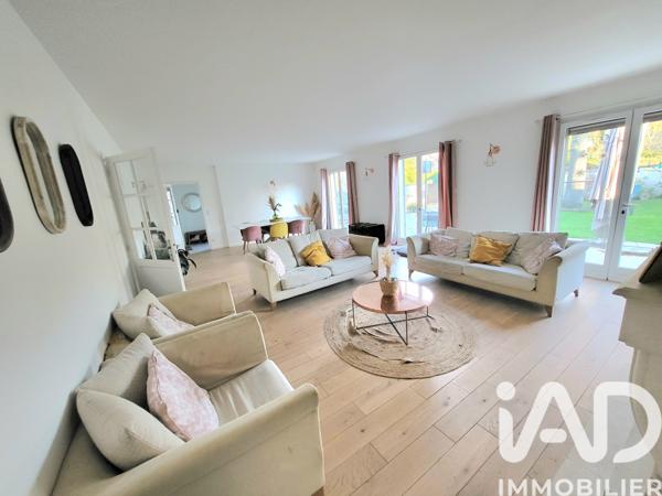 Maison à vendre 8 pièces 252 m² Montgeron