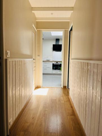 Charme de la Pierre & Performance Énergétique Exceptionnelle,  
La jarrie 17220