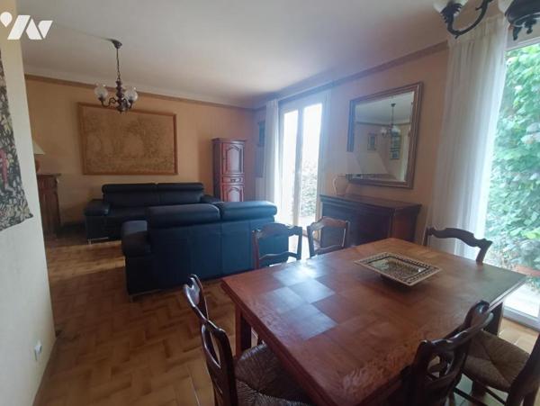 A VENDRE à REZE "Jaunais" maison de plain-pied , 92m2 sur jardin de 519m2