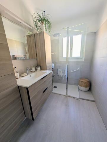 Amélie-les-Bains – Quartier Petite Provence – T3 refait à neuf avec t 39 690 €