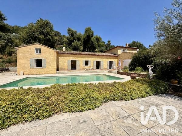 Maison à vendre 6 pièces 155 m² Collobrières