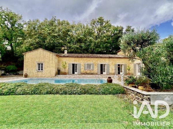 Maison à vendre 6 pièces 155 m² Collobrières