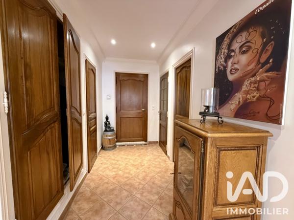 Maison à vendre 6 pièces 155 m² Collobrières