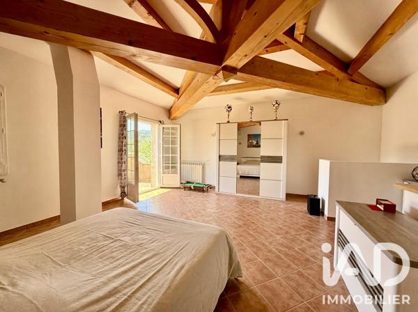 Maison à vendre 6 pièces 155 m² Collobrières