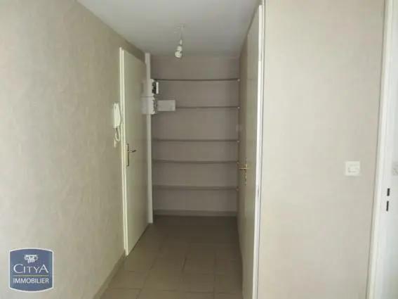 Appartement à louer 2 pièces 45.3m²