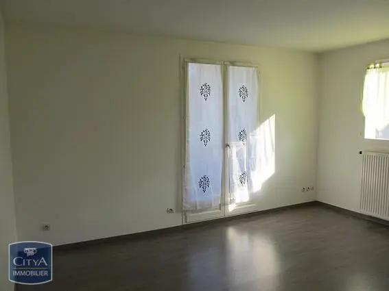 Appartement à louer 2 pièces 45.3m²