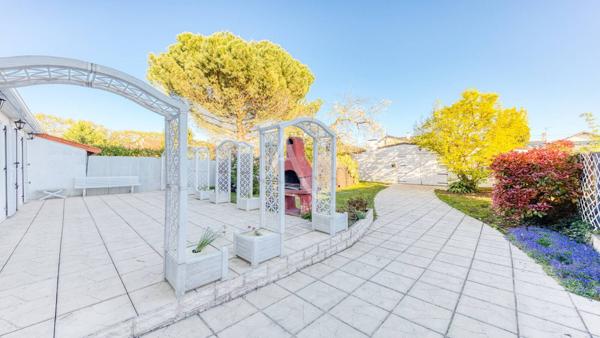 Maison Pontault Combault 7 pièce(s) 130 m2