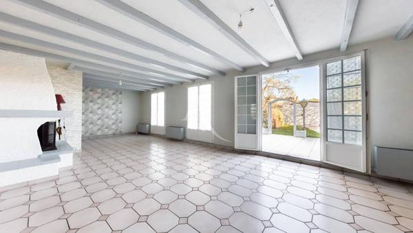 Maison Pontault Combault 7 pièce(s) 130 m2