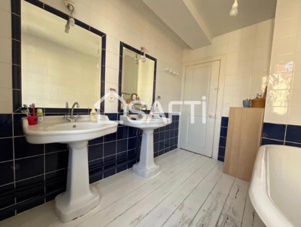 Maison du 19 ème siécle au coeur de la ville