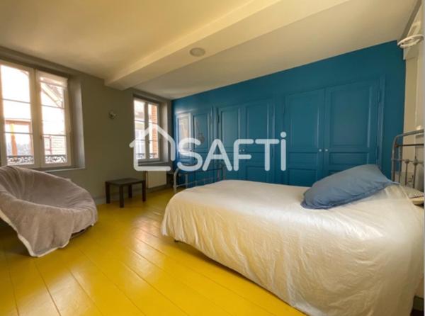 Maison du 19 ème siécle au coeur de la ville